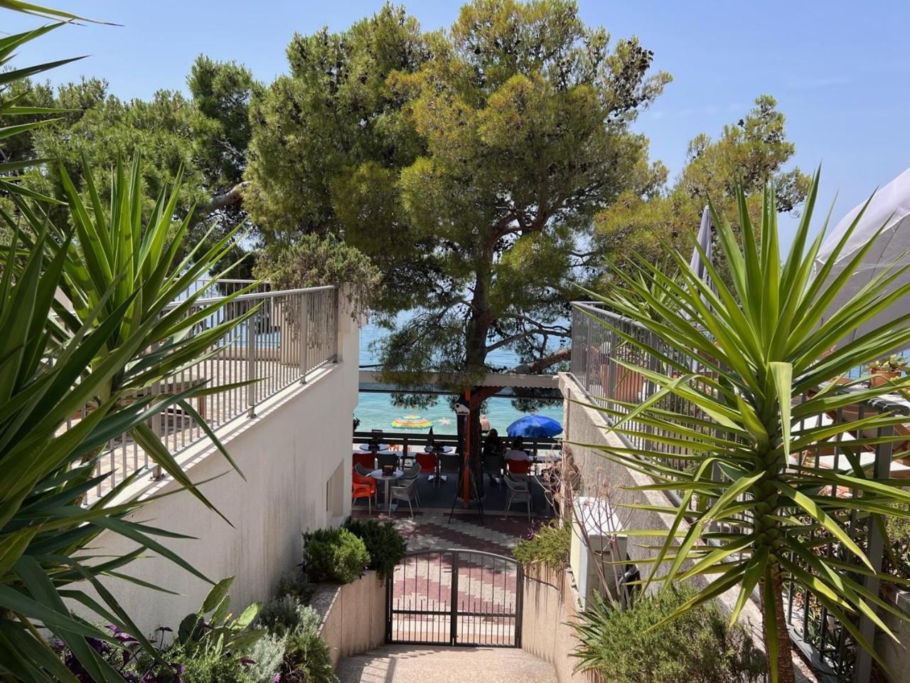 Beachfront Comfort Apartment Nives Tucepi Ngoại thất bức ảnh